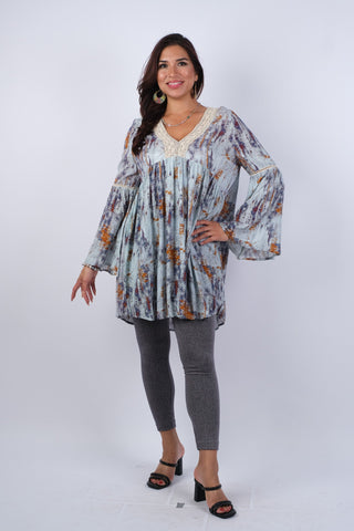 225109/4 Abstract Blue Tunic with Flared Sleeves